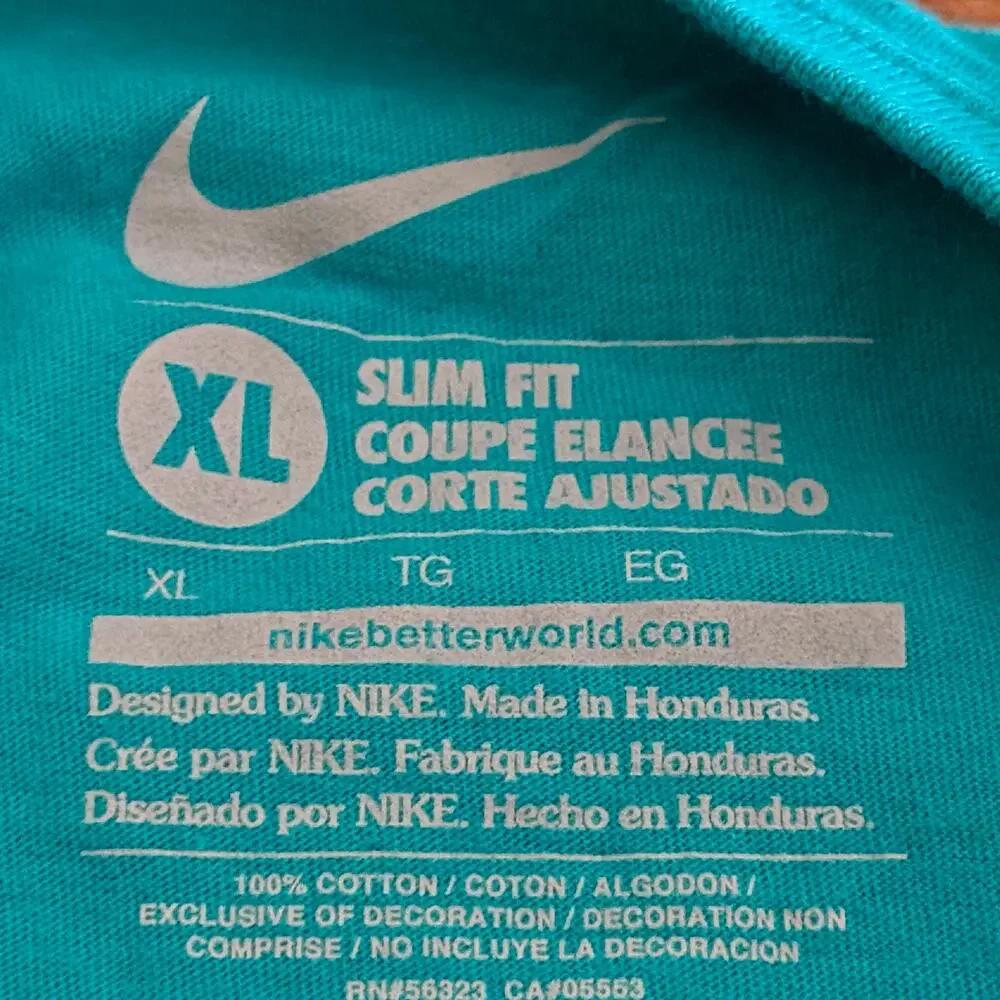 Nike Teal Slim-Fit T-Shirt Women XL 100% Cotton Slim Athletic Cut‎ Sport Workout